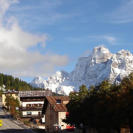 Residenza Domino Aparthotel Selva di Cadore Exteriör bild