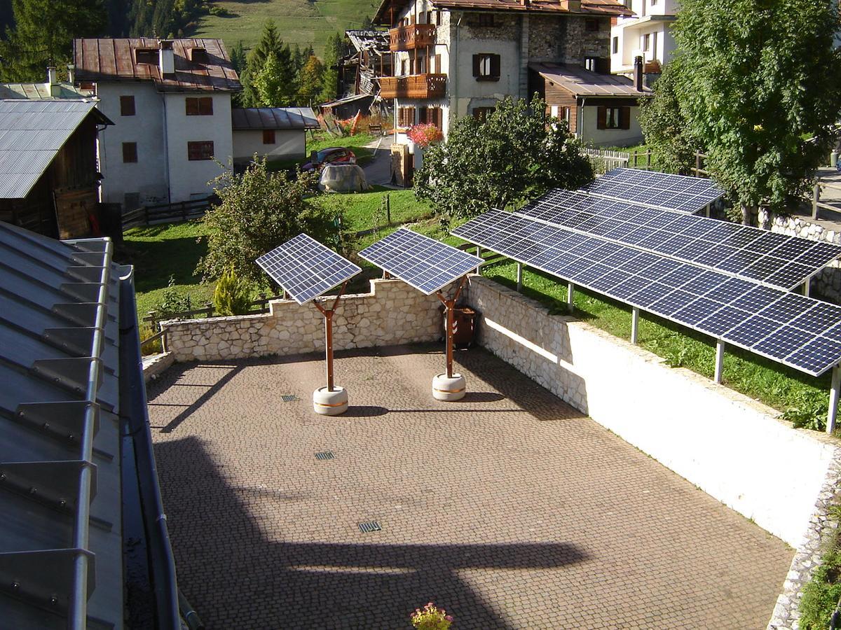 Residenza Domino Aparthotel Selva di Cadore Exteriör bild