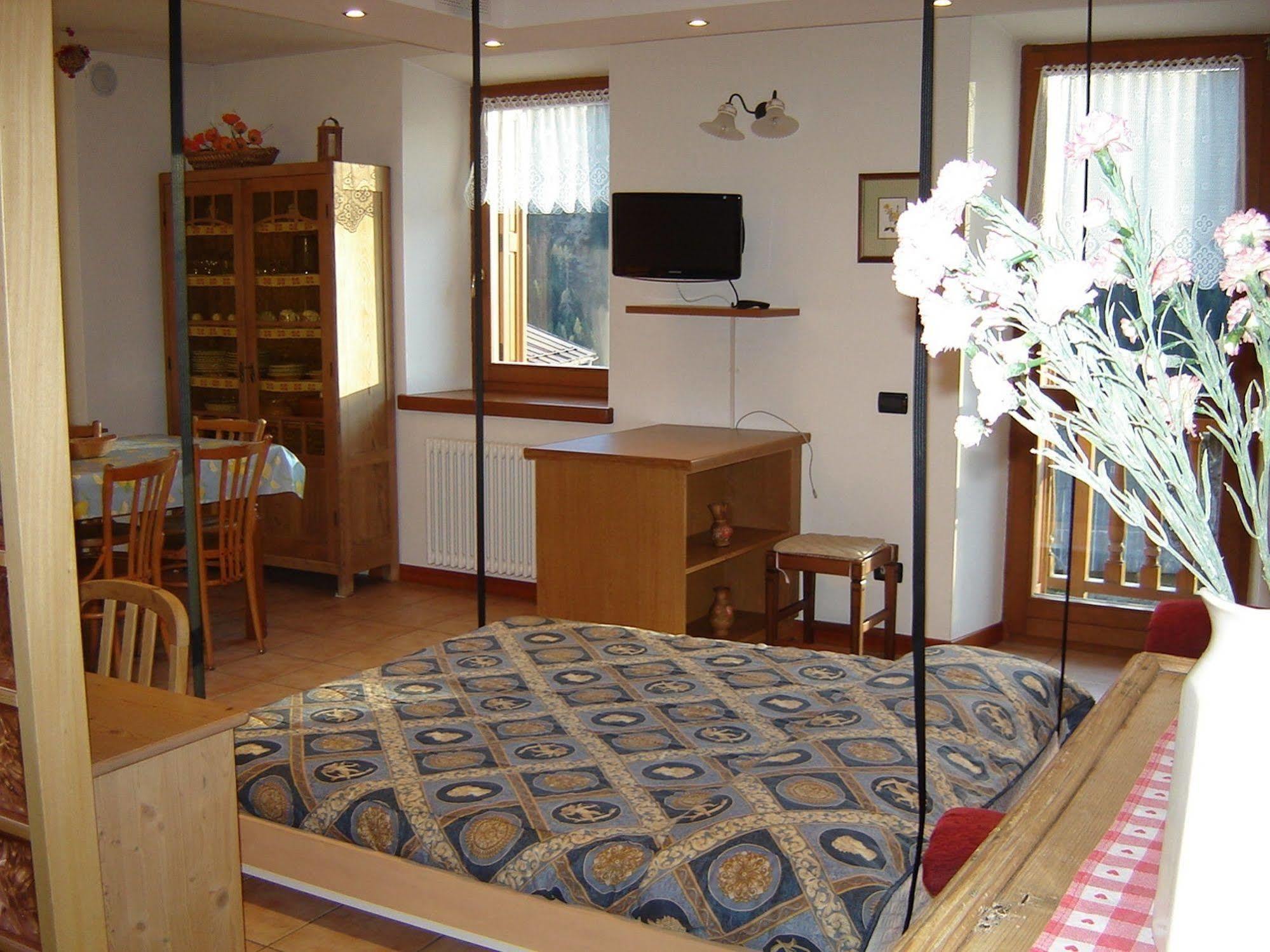 Residenza Domino Aparthotel Selva di Cadore Exteriör bild